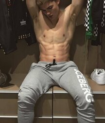 Happy Friday Handsome Lads Gay Porn 5ff8be9317dc1.jpg