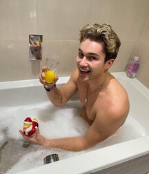 Tuesday Sizzlers Gay Twink Porn 60073fd4c31e3.jpg