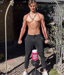 Tasty Treats Twink Thursday Porn 600a0a1658a7a.jpg