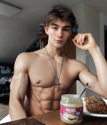 Saturday Night Takeaway Returns Gay Lad Porn 60286121a816c.jpg