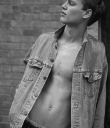 Saturday Beauties Twinks on Show Porn 605f74c8dd819.png