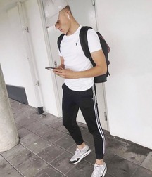 Twinks & Chavs No Porn Gay Tube 60a9a5f9d625b.jpg
