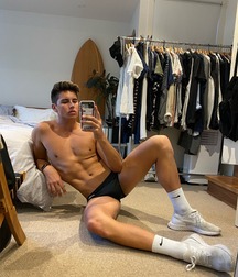 Twinks & Chavs No Porn Gay Tube 60a9a65f2f8bb.jpg