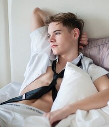 Twinks, Chavs and Hotties Gay Porn 60aabf9eb6602.jpg