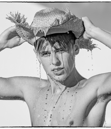 Male Art Photographed in Black & White Gay Tube