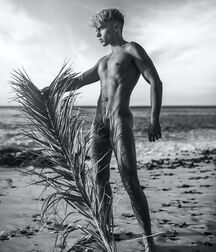 Male Art Photographed in Black & White Gay Tube 60afc561cbefe.jpg