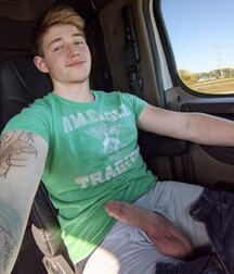 Friday's Choice Hot Sexy Twinks Gay Porn 60b124b8b7e7c.jpg