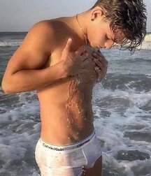 New Friday Hotties Twink Porn 60ba9a5db9df0.jpg