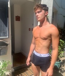 Male Models No Porn Gay Tube 60bcf87d816d0.jpg