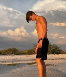 Male Models No Porn Gay Tube 60bcfa327dc7d.jpg