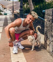 Tuesday Sizzlers Scorching Hot Gay Porn 60c8ed3c6514f.jpg