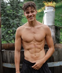 Gorgeous Guys for Wednesday Lad Porn 60ca84462b336.jpg