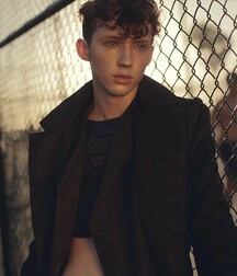 Happy Friday Handsome Cute Lads Gay Porn 60cce310c09e5.jpg