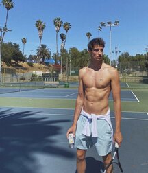 Tuesday Sizzlers Handsome Gay Twinks Porn 60d26bf08f595.jpg