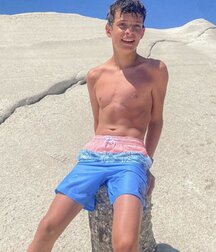 Saturday Stunners Twink Gay Porn 60e0de5dae234.jpg