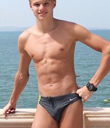 Sunday Sizzlers Best Twink Porn 6121e35aa534f.jpg