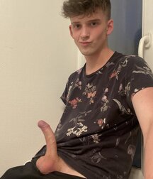 Boy Next-Door Twink Gay Porn 612e64a32ec2d.jpg