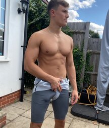 Sunday Hotties Gay Twink Porn  6135410bd96de.jpg
