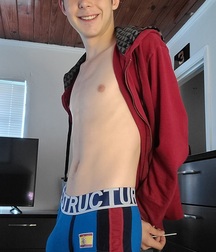 Sunday Hotties Gay Twink Porn  613541b547def.jpg