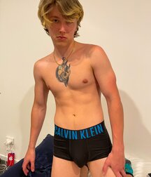 Wednesday Humpday Hotties - Gay Twink Porn 613917caeb1cf.jpg