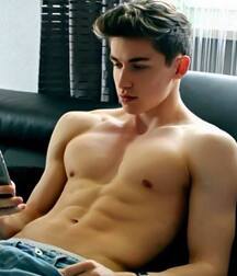 Friday Hotties Cute Young Guys Twink Porn 613bd71434b26.jpg