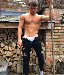 Tuesday Sizzlers Gay Lad Porn 6141078d7c508.jpg