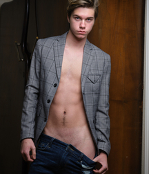 Tuesday Sizzlers Gay Lad Porn 614109d1f3aef.jpg