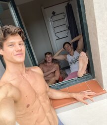 Hello Friday Guys Just wanna have fun Twink Porn 6144c966c0b7c.jpg
