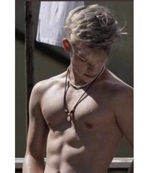 New Week New Beauties Hot Gay Porn 6148113106f63.jpg