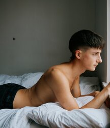 Bye Summer Hello Autumn Twink Gay Tube 614a922f03c32.jpg