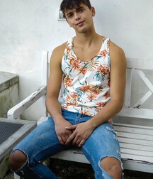 Too Hot Too Handle Gay Tube Porn 616efc39a01a3.jpg