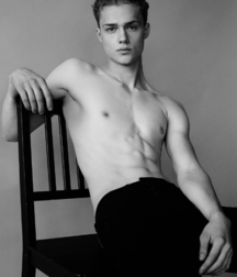 Mellow Magic Sunday Gay Twink Porn 617ed4d78150f.png