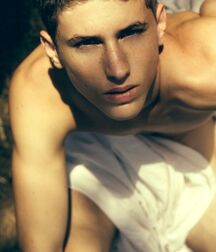 Handsome Beauties Gay Twink Porn 6182f4ec4c823.jpg