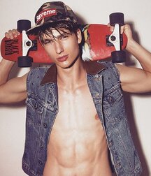 Handsome Beauties Gay Twink Porn 6182f5e95b7a9.jpg