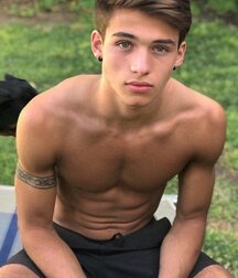 Male Beauty Twink Tube Art (Non Porn) 61942dfb9f467.jpg