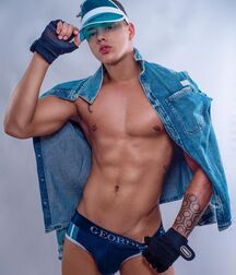 Welcome December Gay Tube Porn 61a7f9e14e788.jpg