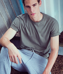 Thursday Boys Gay Tube Porn Control 61bbc7a663a61.jpg