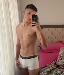 Happy Friday Gay Twink Porn Price 61d8c1d622936.jpg