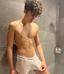 Boyfun Gay Twink Porn Sexy Weekend 61ff1395689fd.jpg