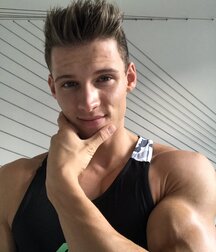 Here Comes Summer Gay Twink Porn 621fb957d48b2.jpg