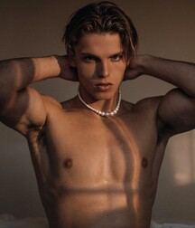 Thursday Hotties Gay Twink Porn Boys 626182c11a360.jpg
