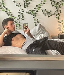 Can You Feel It Gay Twink Porn Flex Status 6262fbce57dce.jpg