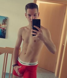 Hello May Gay Twink Porn Straight Buddies  626ea0afe4491.jpg