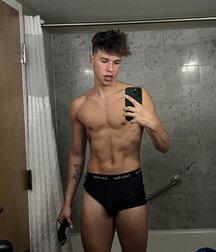 Hello May Gay Twink Porn Straight Buddies  626ea0f076daa.jpg