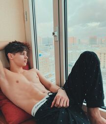 Happy Monday Cocks On Show Gay Twink Porn 62cc8a13c7035.jpg