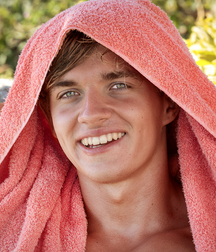 Fun in the Sun Gay Twink Porn Coupled 62d7178309277.jpg