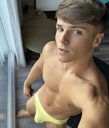 Cock Up And Look Gay Twink Porn 62dd9e10c48c0.jpg