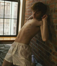 Happy Thursday Bound Gay Twink Porn Tube 62eb37b64bd4d.jpg