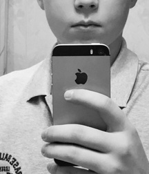 boy selfies 5ebab2ff504d7.jpg