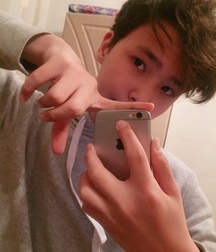 boy selfies 5ebab312ca294.jpg